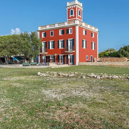 Sa Vinyeta Hostel